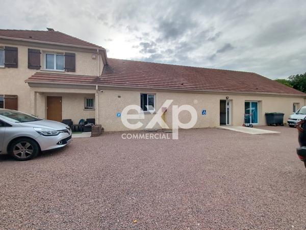 RARE SUR LE SECTEUR – CALME, ESPACE ET POTENTIEL À DEUX PAS DU RER C