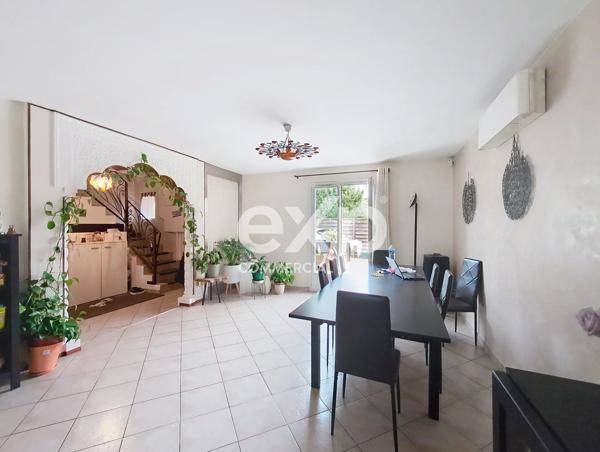 RARE SUR LE SECTEUR – CALME, ESPACE ET POTENTIEL À DEUX PAS DU RER C