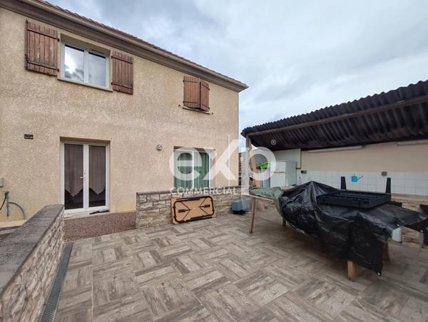 RARE SUR LE SECTEUR – CALME, ESPACE ET POTENTIEL À DEUX PAS DU RER C