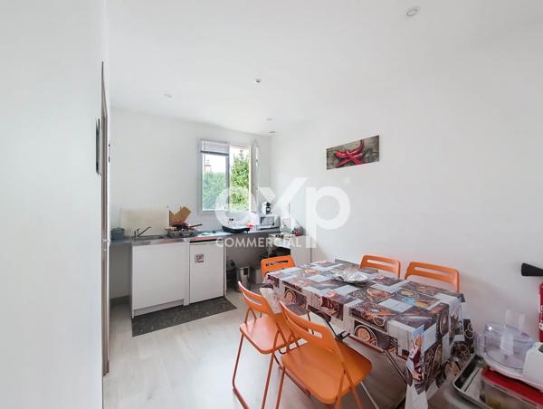 RARE SUR LE SECTEUR – CALME, ESPACE ET POTENTIEL À DEUX PAS DU RER C