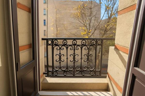 03200 VICHY APPARTEMENT DUPLEX 5 PIÈCES AVEC CAVE COEUR DE VILLE.