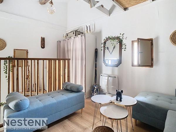 A Vendre  Maison de Village Renovee avec Gout  au Coeur de Mallemort