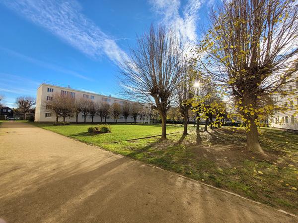 Appartement Saint Germain En Laye 4 pièce(s) 64.69 m2 325 000 € **  - Référence  18307