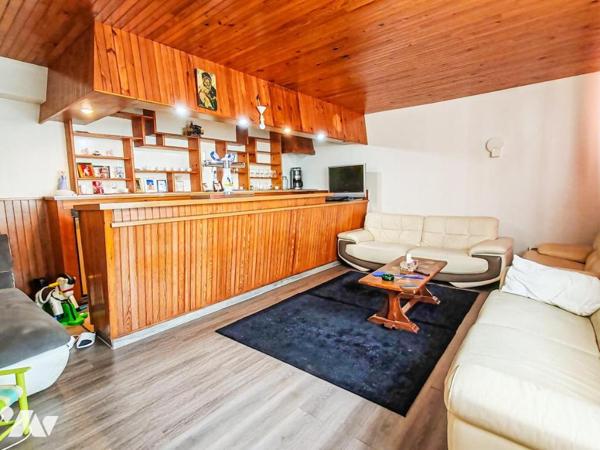 MAISON 160M² RENOVEE AVEC TERRAIN DE 1343M²