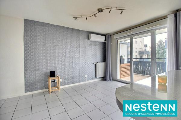 Appartement T3 de 55,08 m² avec balcon, garage et ascenseur - Vaulx-en-Velin Village