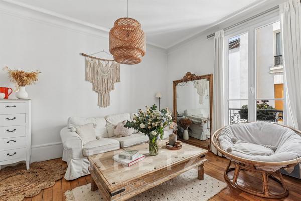 Paris 18e – Montmartre / Rue Chappe – Charmant appartement de 46 m² au cœur d’un immeuble ancien