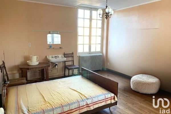 Maison 5 pièces de 161 m² à Lembeye (64350)