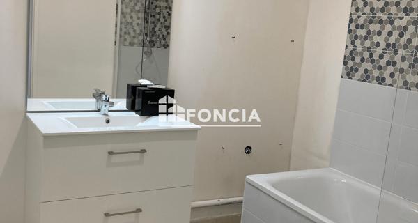 Location Appartement 3 pièces 61.19 m² - Angers 49100