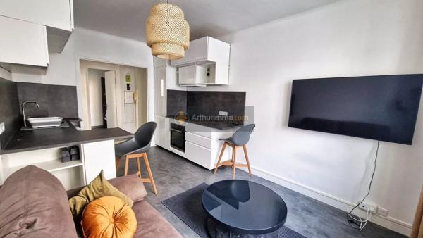Location                                                      Appartement
                        
                     2 pièces                      36 m2                     à Brest