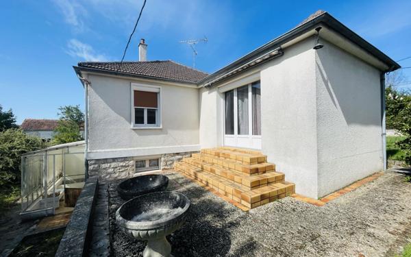 Maison à vendre    4 pièces •  Amilly