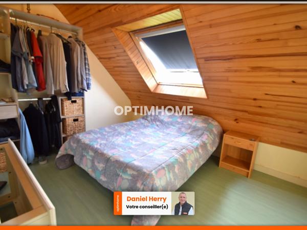 Maison familiale avec terrain paysager de 5900 m²