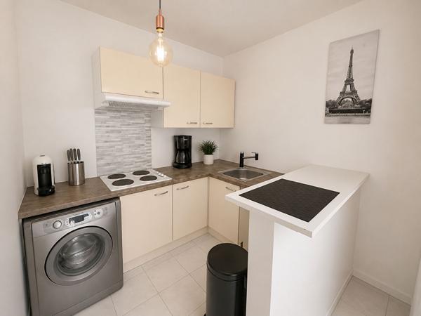 VILLENOY - T2 - avec parking et balcon