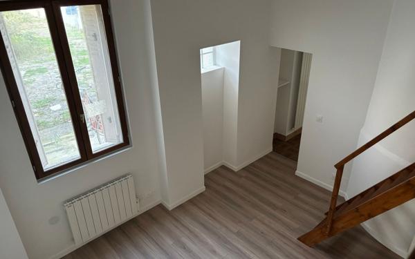 Appartement à louer    1 pièce • 32,15 m2 Aubervilliers