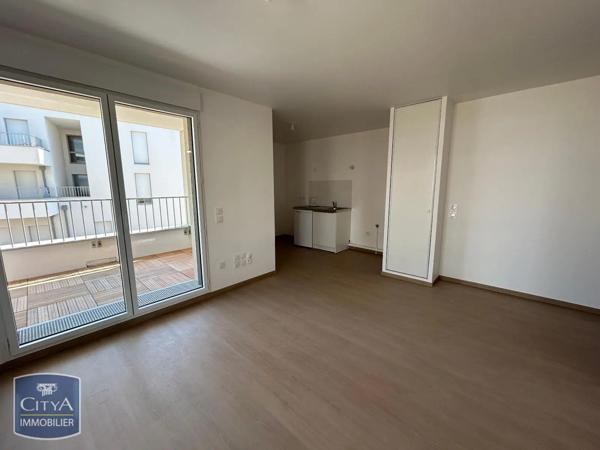 Appartement à louer 2 pièces 42.8m²