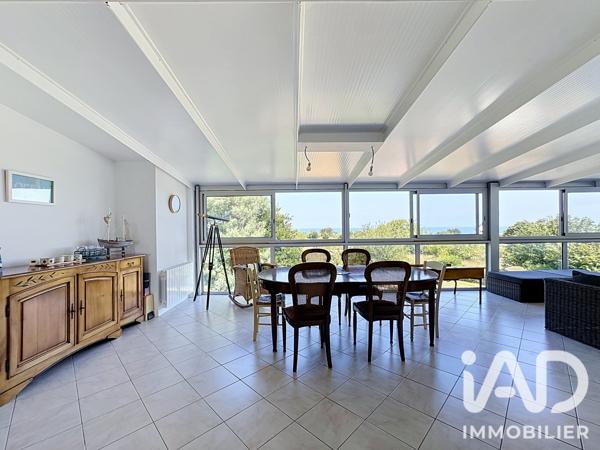 Maison à vendre 10 pièces 214,5 m² Binic-Étables-sur-Mer