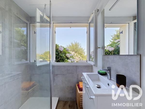 Maison à vendre 10 pièces 214,5 m² Binic-Étables-sur-Mer