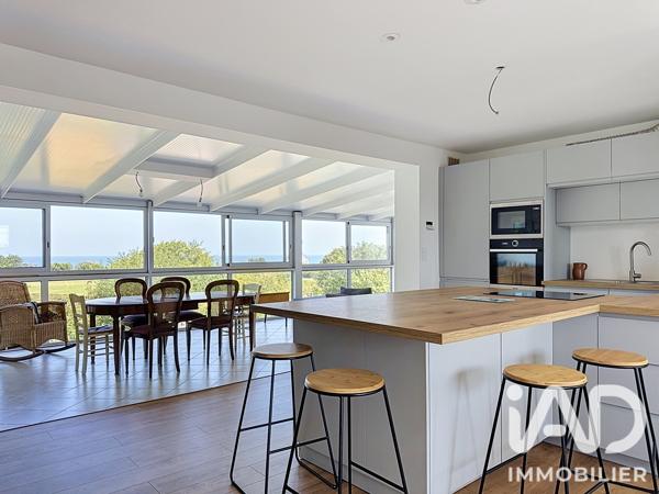 Maison à vendre 10 pièces 214,5 m² Binic-Étables-sur-Mer