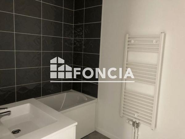 Location Appartement 3 pièces 60.2 m² - 210 RUE DU CDT GEORGES LEDRU Canteleu 76380