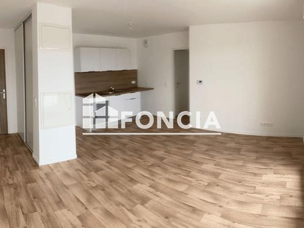 Location Appartement 3 pièces 60.2 m² - 210 RUE DU CDT GEORGES LEDRU Canteleu 76380