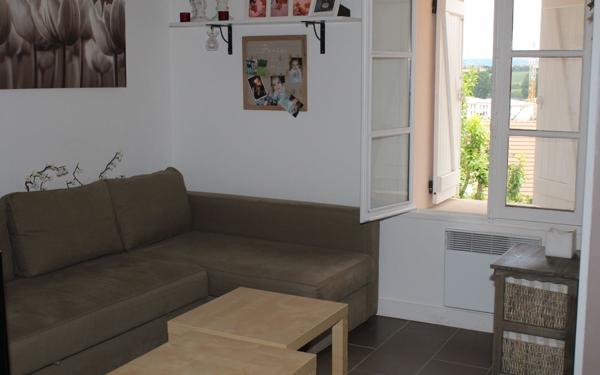 Appartement à louer    2 pièces • 28 m2 Ecquevilly