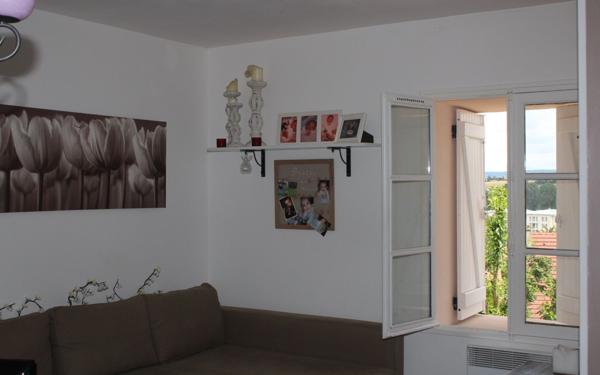 Appartement à louer    2 pièces • 28 m2 Ecquevilly