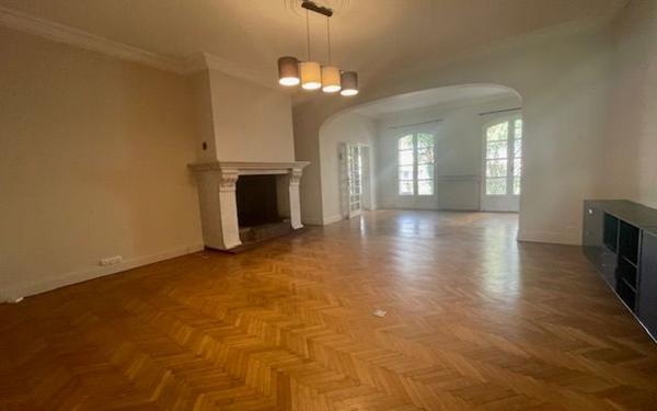 Maison à louer    4 pièces •  Agen