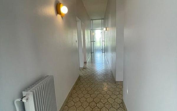 Maison à louer    4 pièces •  Agen