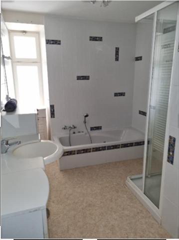 Appartement à louer 470 € CC ISSOUDUN 2 p 65 m² DPE D
