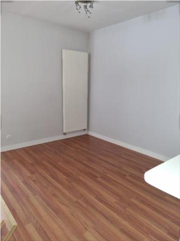 Appartement à louer 470 € CC ISSOUDUN 2 p 65 m² DPE D