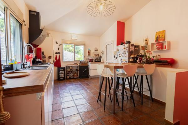 Villa 7 pièces 261 m2