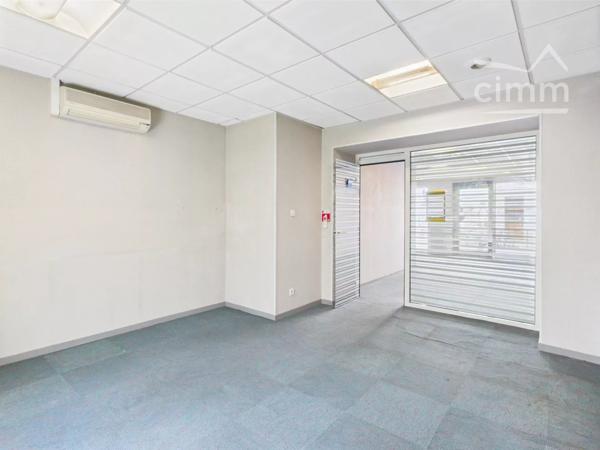 🏢 À Vendre – Local Commercial 88 m²