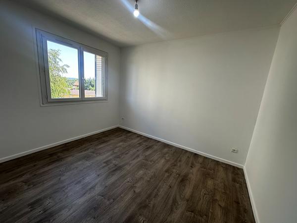 Appartement Pont De Cheruy 3 pièce(s) 69.32 m2