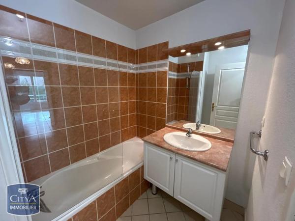 Appartement à louer 3 pièces 57.9m²