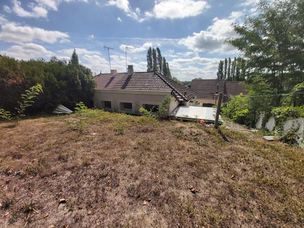 sous sol 2ch, jardin, proche de tout