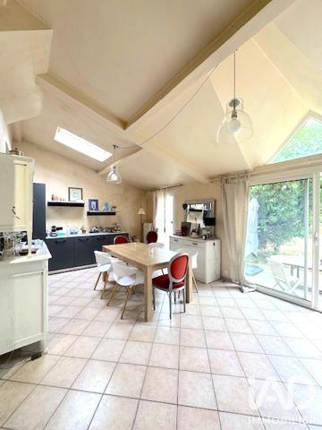 Maison à vendre 6 pièces 142 m² Méry-sur-Oise