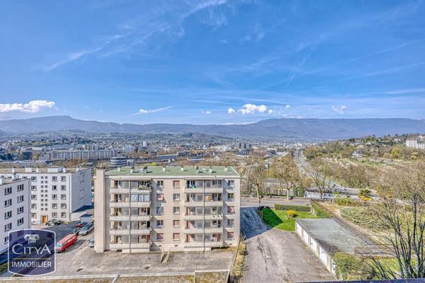 Appartement à vendre 2 pièces 44.24m² Chambéry (73000)