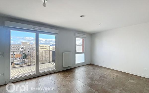 Appartement à louer    1 pièce •  Clermont-Ferrand