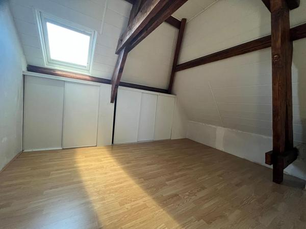 Maison 7 pièce(s) 128 m² - 5 chambres -Garage