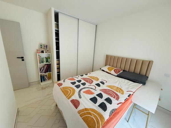 Maison à NARBONNE, 11100 - 5 pièces 117m²