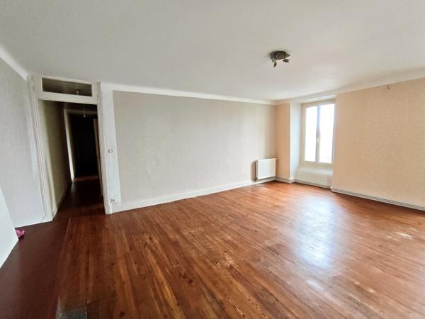 🏡 Appartement 82 m² – Centre-ville de Lannemezan