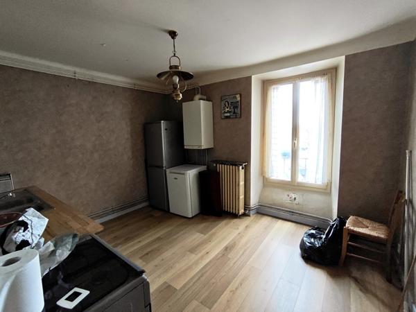 🏡 Appartement 82 m² – Centre-ville de Lannemezan