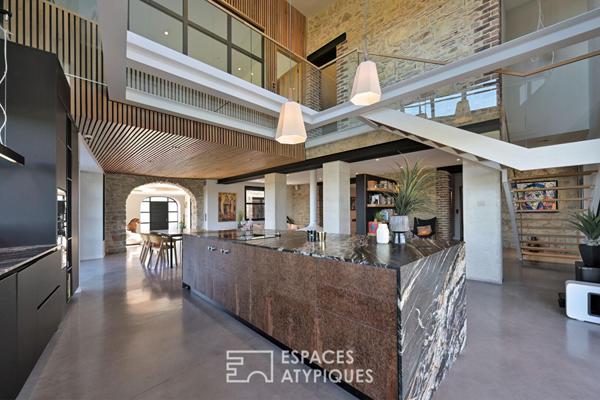 Relecture contemporaine d’une bergerie avec vue entre Uzès et Cévennes