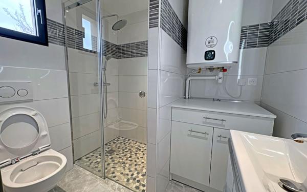 Maison à louer    2 pièces • 31,65 m2 Bures-sur-Yvette