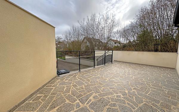 Maison à louer    2 pièces • 31,65 m2 Bures-sur-Yvette