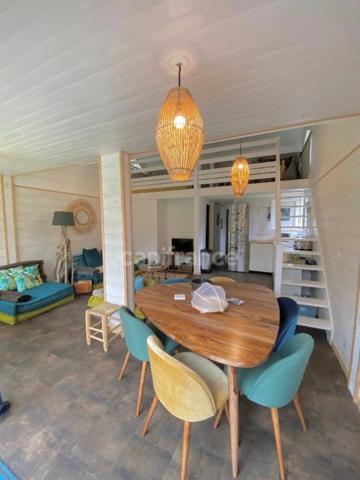 LACANAU - MAISON STYLE CHALET SCANDINAVE - 5 PIECES - 73M2 - TERRASSE ET TERRAIN - AU COEUR D'UN DOMAINE NAUTIQUE