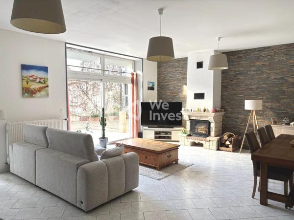 Chaleureuse Villageoise F6 + nombreuses dépendances + Très bon état - DPE B