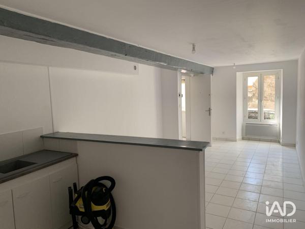 Location appartement 3 pièces 58 m² Nogent-l'Artaud