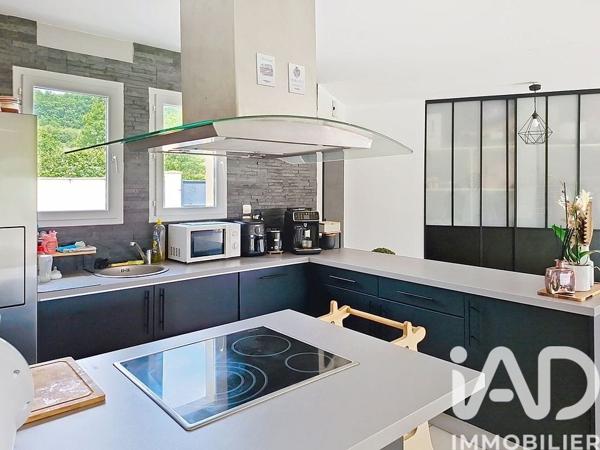 Maison à vendre 5 pièces 107 m² Lamothe-Montravel