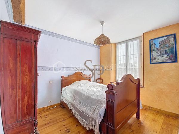 Maison ancienne de 230 m²