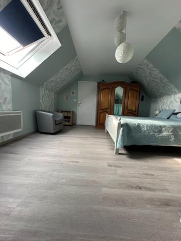 Pavillon 157 m², 4 pièces, 3 chambres, garage et terrain